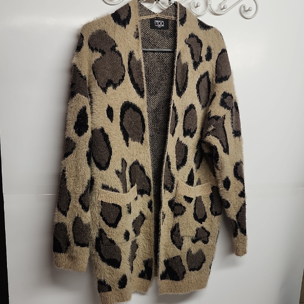 ITOO Italy Tan, Brown, and Black Leopard Open Front Cardigan. Neutral Colors.